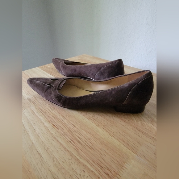 Ann Taylor Loft Brown Suede Pointed Toe Heeled Flats - Picture 3 of 6